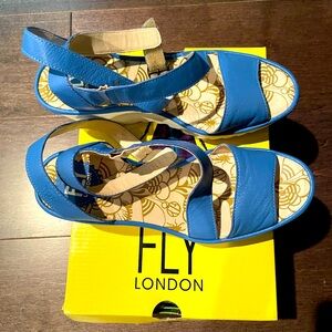 Fly London Yesk, Mousse. Smurf Blue, Size 39 - Worn twice!